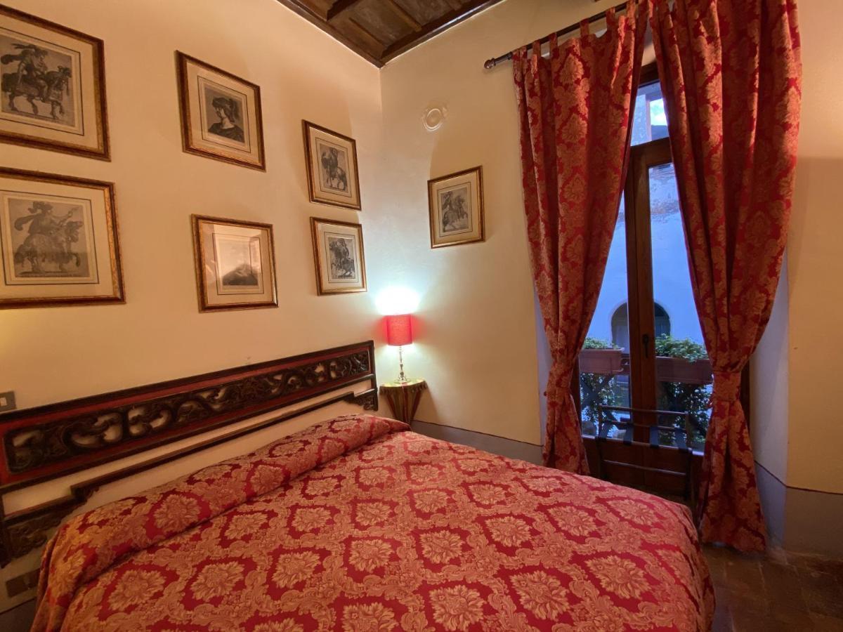 Vesconte Residenza D'Epoca Dal 1533 Hotel Bolsena Buitenkant foto